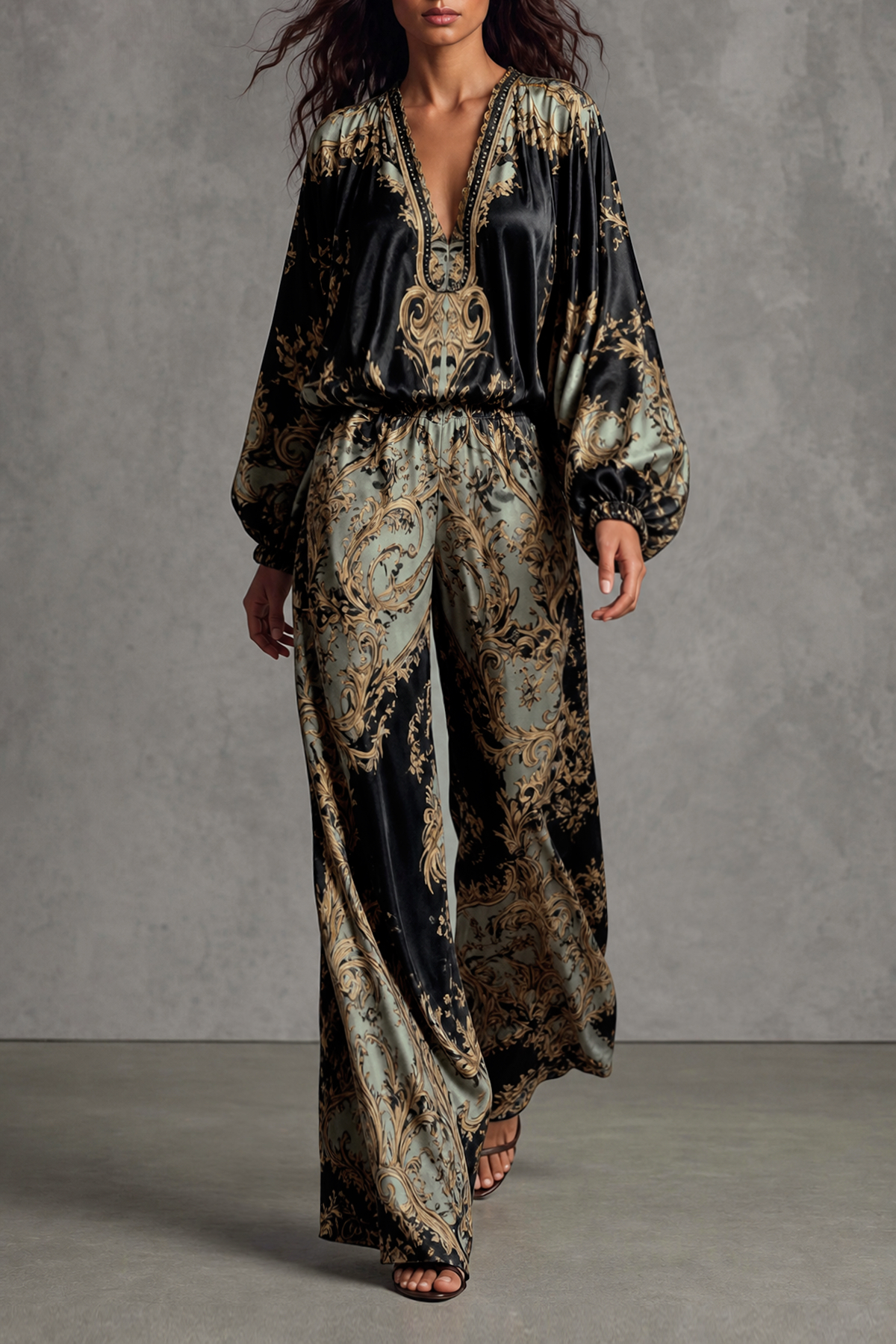 Elara — Conjunto pantón floral escote pico, vista frontal
